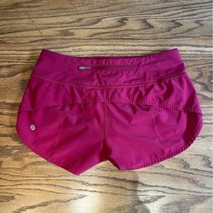 Lululemon Speed Up Short 2.5 Scarlet Red.